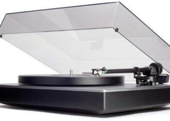 Cambridge Audion vinyylisoitin striimaa korkearesoluutioista ääntä langattomasti