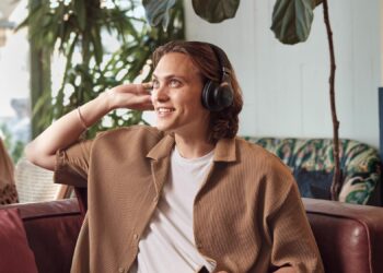 Uudet JBL LIVE 770NC- ja LIVE 670NC-kuulokkeet