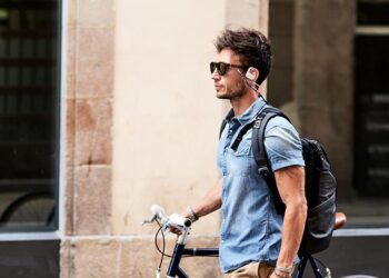 Kuule maailma ympärilläsi JBL:n nappikuulokkeilla