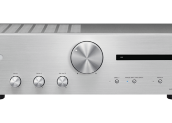 Onkyolta kaksin kappalein budjettiluokan stereovahvistimia – digiliitännöillä ja ilman