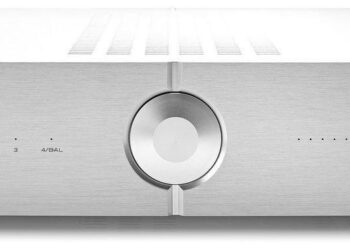 Audio Analoguelta integroitu vahvistin ja phono-esivahvistin