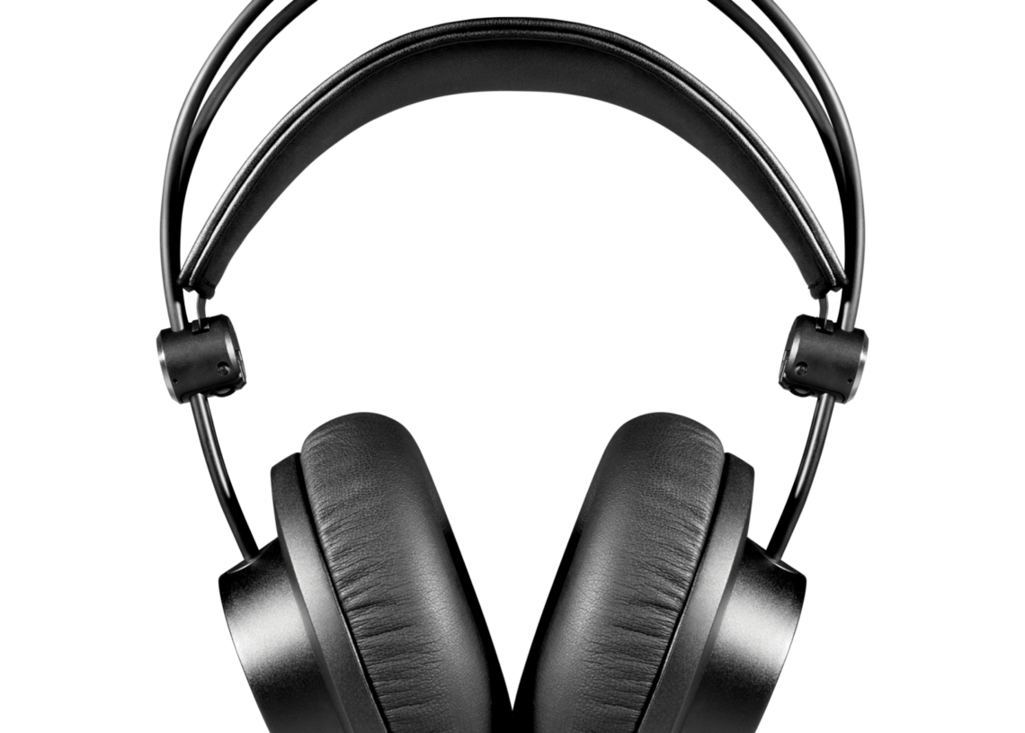 AKG:lta kolmet studiokuulokkeet