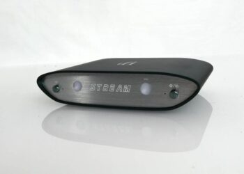 Kokeilussa iFi Audio Zen Stream -verkkotoistin: Bitit ojennukseen
