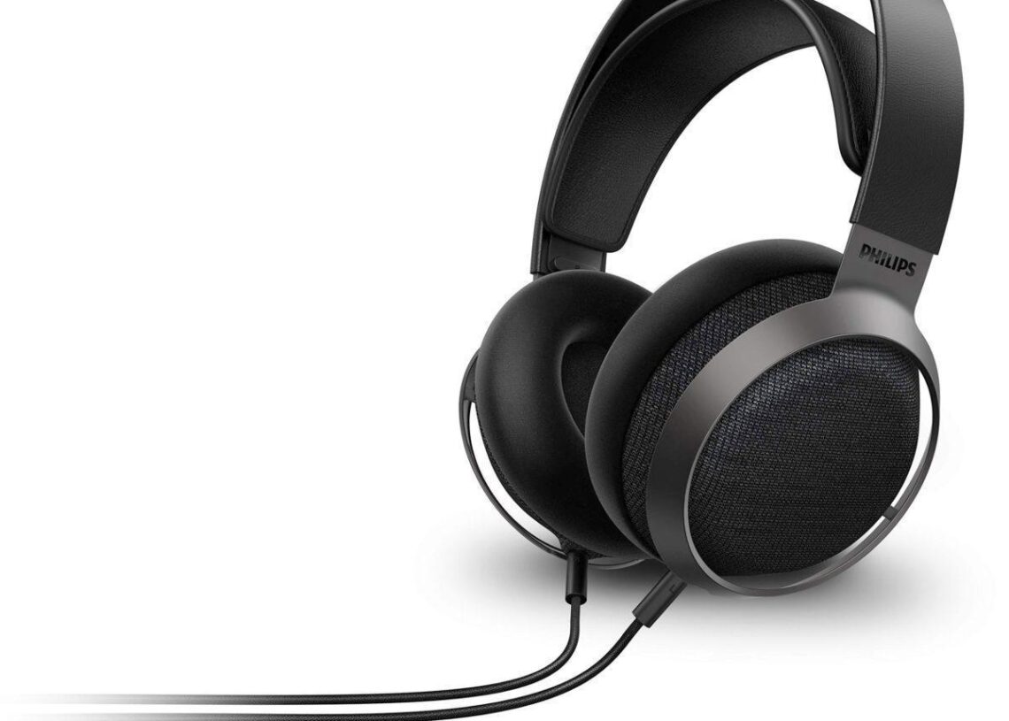 Kokeilussa Philips Fidelio X3 -kuulokkeet: Komeasti kuninkuusluokkaan