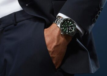 Kokeilussa Withings ScanWatch Horizon: Älyominaisuuksia oikeassa kellossa