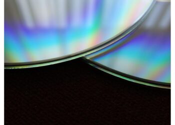 Opas: Näin cd toimii – Analogisesta signaalista ykkösiksi ja nolliksi – ja takaisin