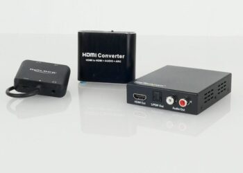 Kokeilussa HDMI-äänierottajat/-jakajat: Miten televisioon saa säädettävän kuuloke- ja äänilähdön?