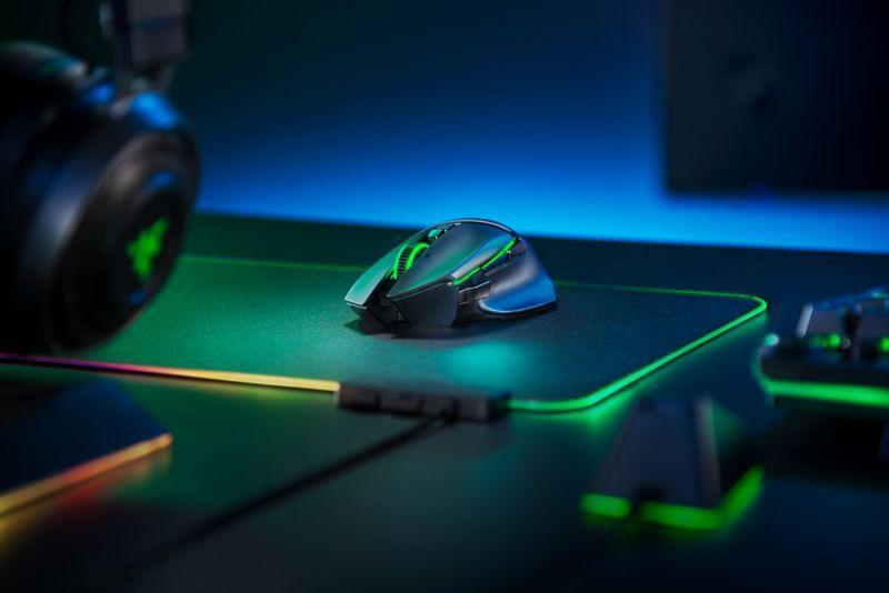 Razer on esitellyt kaksi uutta pelihiirtä – Basilisk Ultimate ja Basilisk X Hyperspeed