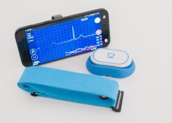 Suomalaiselta yritykseltä rytmihäiriöt tunnistava mobiililaite