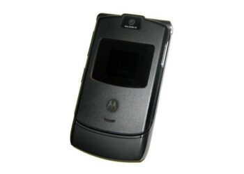 Motorolan taittonäytöllinen Razr-simpukkapuhelin esitellään todennäköisesti marraskuussa