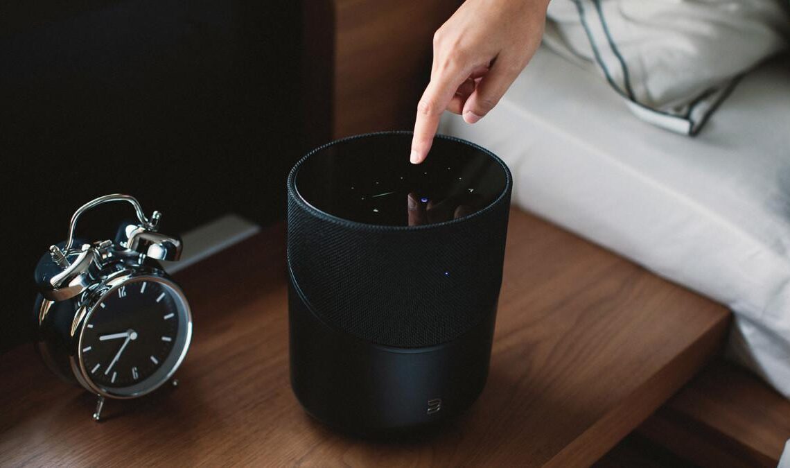 Bluesoundilta kompakti Pulse M -monihuonekaiutin