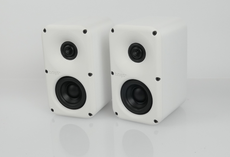 Boijs Half Three: Sisukas pikkukaiutin passiivisenakin