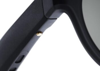 Bose esitteli erikoiset aurinkolasit – sangassa kaiuttimet joilla voi kuunnella musiikkia