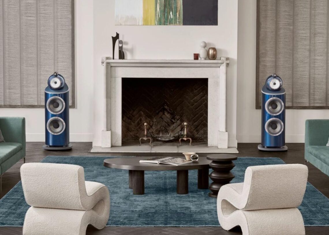 Bowers & Wilkins julkaisi 800-sarjan Signature -malliston