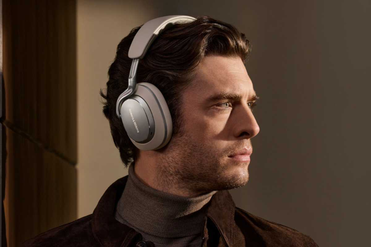 Bowers & Wilkins Px8 S2 tähtää luokan kärkeen – lippulaivakuulokkeiden uusi sukupolvi