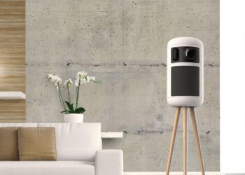 Seinille heijastettava virtuaalitodellisuus