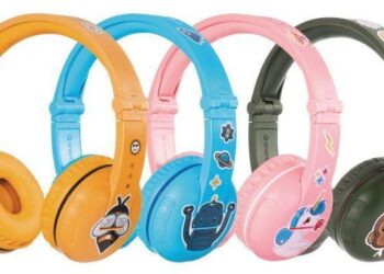 Kahdet uudet lapsille suunnatut BuddyPhones-kuulokkeet Suomeen – molemmissa äänenvoimakkuuden rajoitin