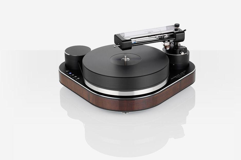 Clearaudion uusi levysoitin vahtii pyörimisnopeutta myös dacin avulla