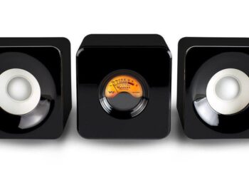 Ääntä kolmesta kuutiosta