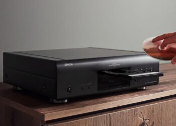 Eläköön cd! Denonilta uusi järeä soitin, joka soittaa vähän mitä tahansa
