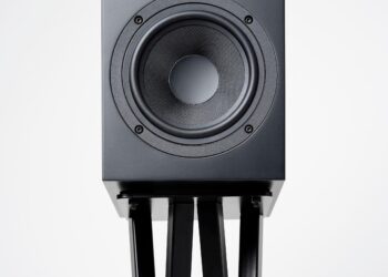 Pro-Ject uudet kaiutinjalustat