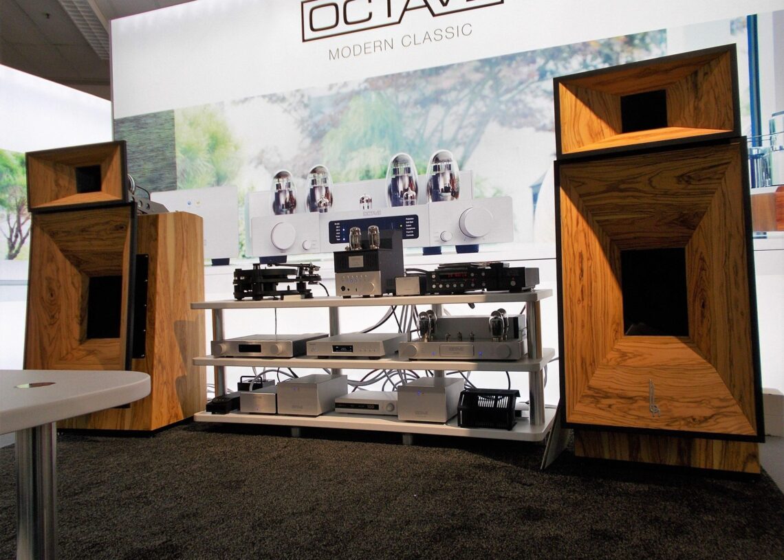 Kuvasatoa Münchenin High End 2017 -messuilta