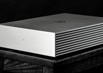 Densen julkaisi ulkoisen virtalähteen