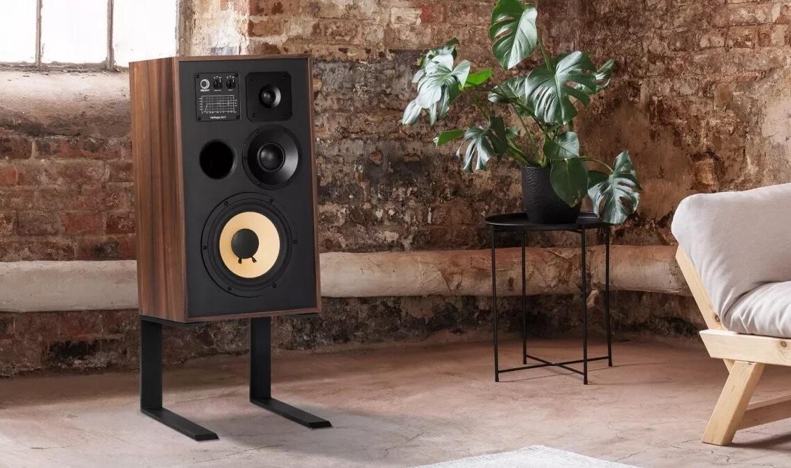 Elipsonilta uusi retrokaiutin modernilla tekniikalla