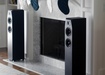 Emotivalta edulliset T-Zero-tornikaiuttimet kotiteatteriin ja musiikin kuunteluun