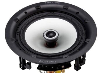 Fyne Audio esitteli ensimmäiset asennuskaiuttimensa kotikäyttöön