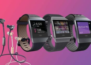 Fitbit on julkistanut älykellon ja kuulokkeet