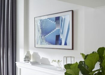 Kokeilussa Samsung The Frame: Taiteellisempi taulutelevisio