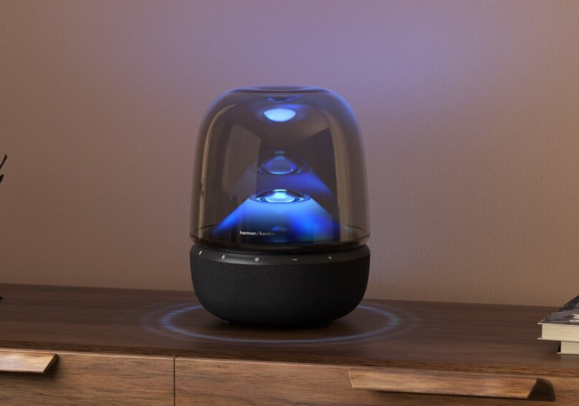 Harman Kardon Aura Studio 5 yhdistää valon ja äänen – kotikuunteluun eloa monikerroksisella valaistuksella