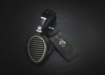 Hifimanilta mobiiliystävälliset magnetostaattikuulokkeet