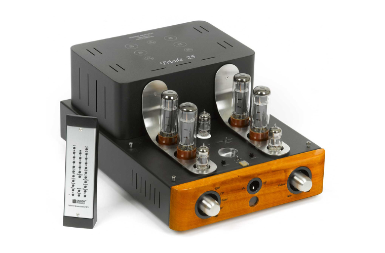 Hifihuoneessa paljon hifiä