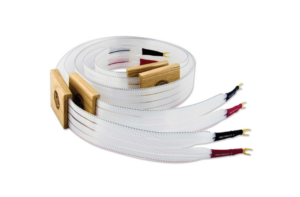 Hifihuoneessa paljon hifiä