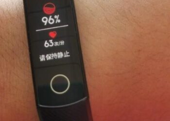 Honorin seuraavan sukupolven Band-aktiivisuusranneke mittaa veren happipitoisuuden?