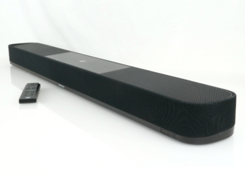 Huoneen äänellään täyttävä all-in-one-soundbar-kaiutin – Sennheiser Ambeo Soundbar Plus (SB02M)