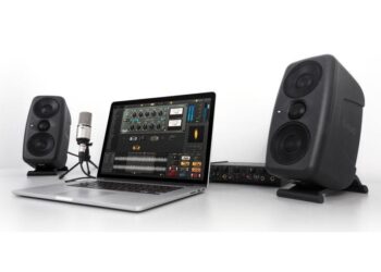 IK Multimedian iLoud MTM -lähikenttämonitorit lupaavat paljon ääntä ja tasaista vastetta pienessä koossa