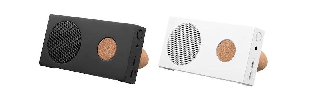 Huonekalujätin valikoimista myös äänentoistoa