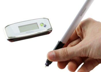 Kokeilussa IRISnotes Air 3 -digikynä: Muistiinpanot paperille ja talteen