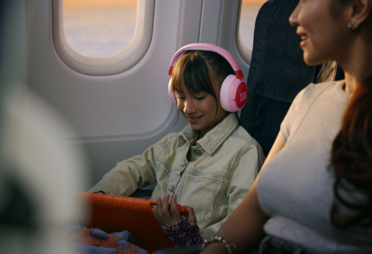 JBL tuo markkinoille uuden Junior-kuulokesarjan lapsille