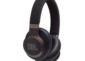 JBL:n 200 euron Live 650BTNC -kuulokkeet tarjoavat kohtuullisen vastamelutoiminnon ja kirkasta toistoa