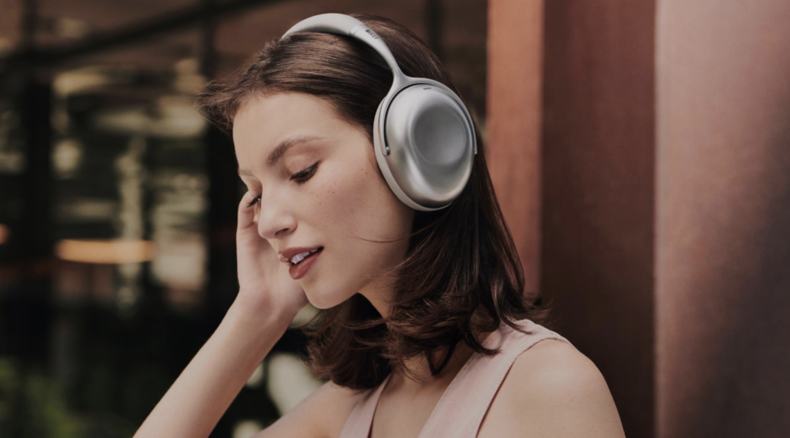 KEF on julkistanut uudet Mu7-vastamelukuulokkeet.