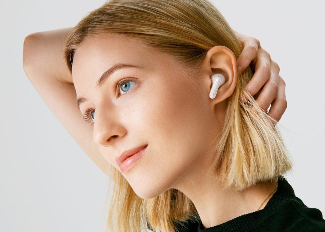 LG esitteli kolmet täyslangattomat – varustettu UV-puhdistuksella