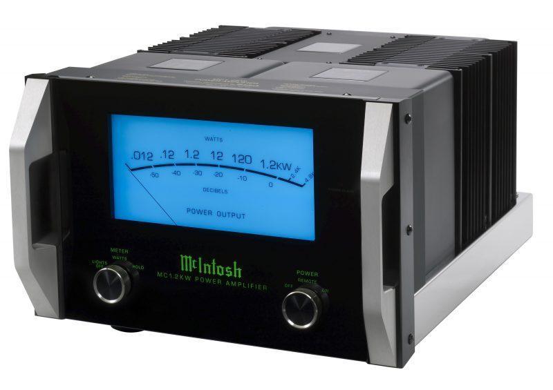 McIntoshin 1,2 kilowatin pääte selättää ruuhkaisetkin sovitukset selkeästi ja täyteläisesti