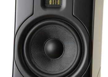 Scansonic panostaa uutuuskaiuttimiensa elementeissä keveyteen