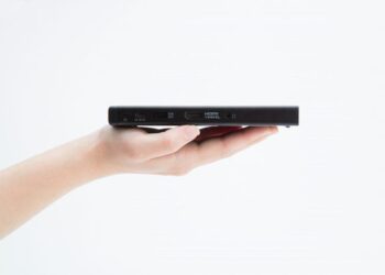 Leffateatteri taskussa – Sony julkisti minikokoisen projektorin