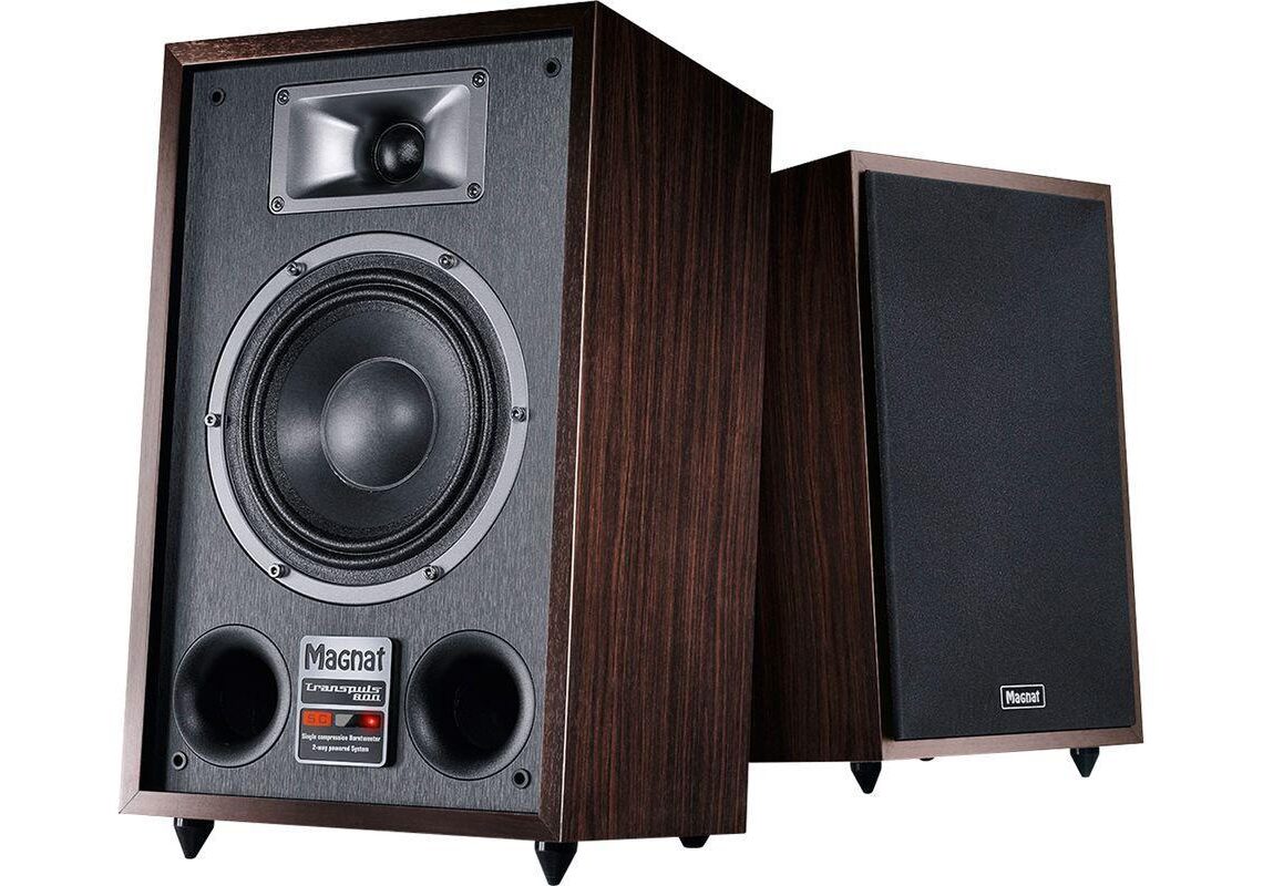 Magnatin Transpuls 800A on retrokaiutin bluetoothilla ja levysoitinliitännällä