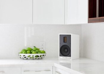 Martin Logan päivitti Motion-sarjan kaiuttimiaan